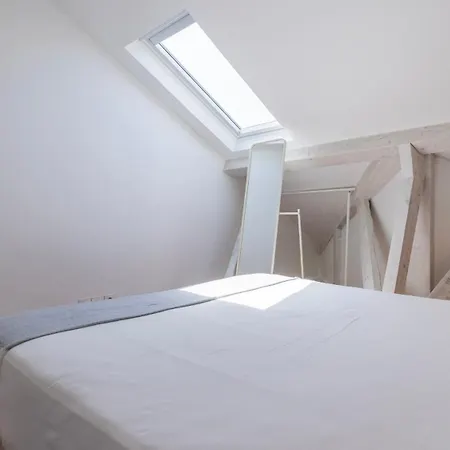 Charming 3bdr Duplex In Center By Lovelystay Лиссабон