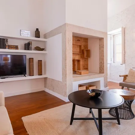 Charming 3bdr Duplex In Center By Lovelystay 公寓 *