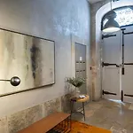 Charming 3bdr Duplex In Center By Lovelystay リスボン