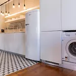アパート Charming 3bdr Duplex In Center By Lovelystay *